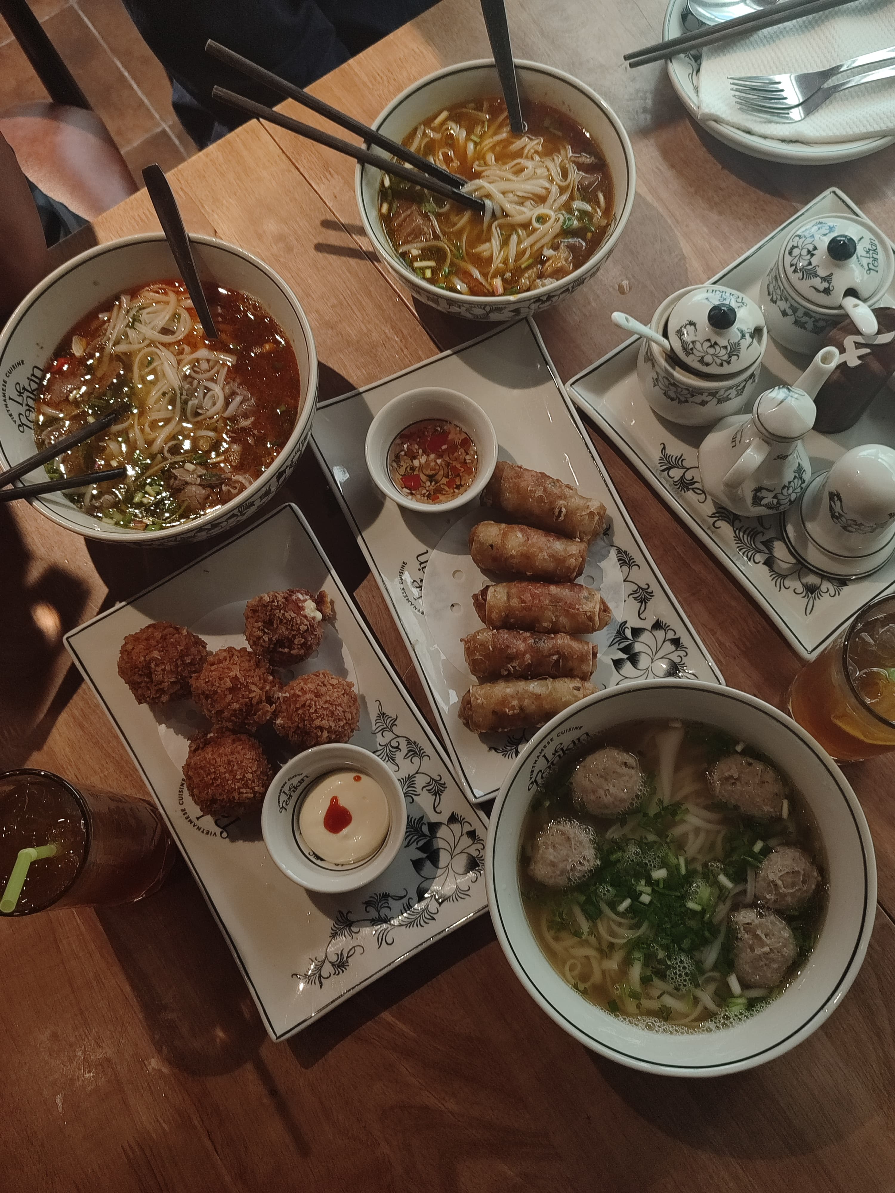 Review Le Tokin Vietnamese Cuisine Restaurant